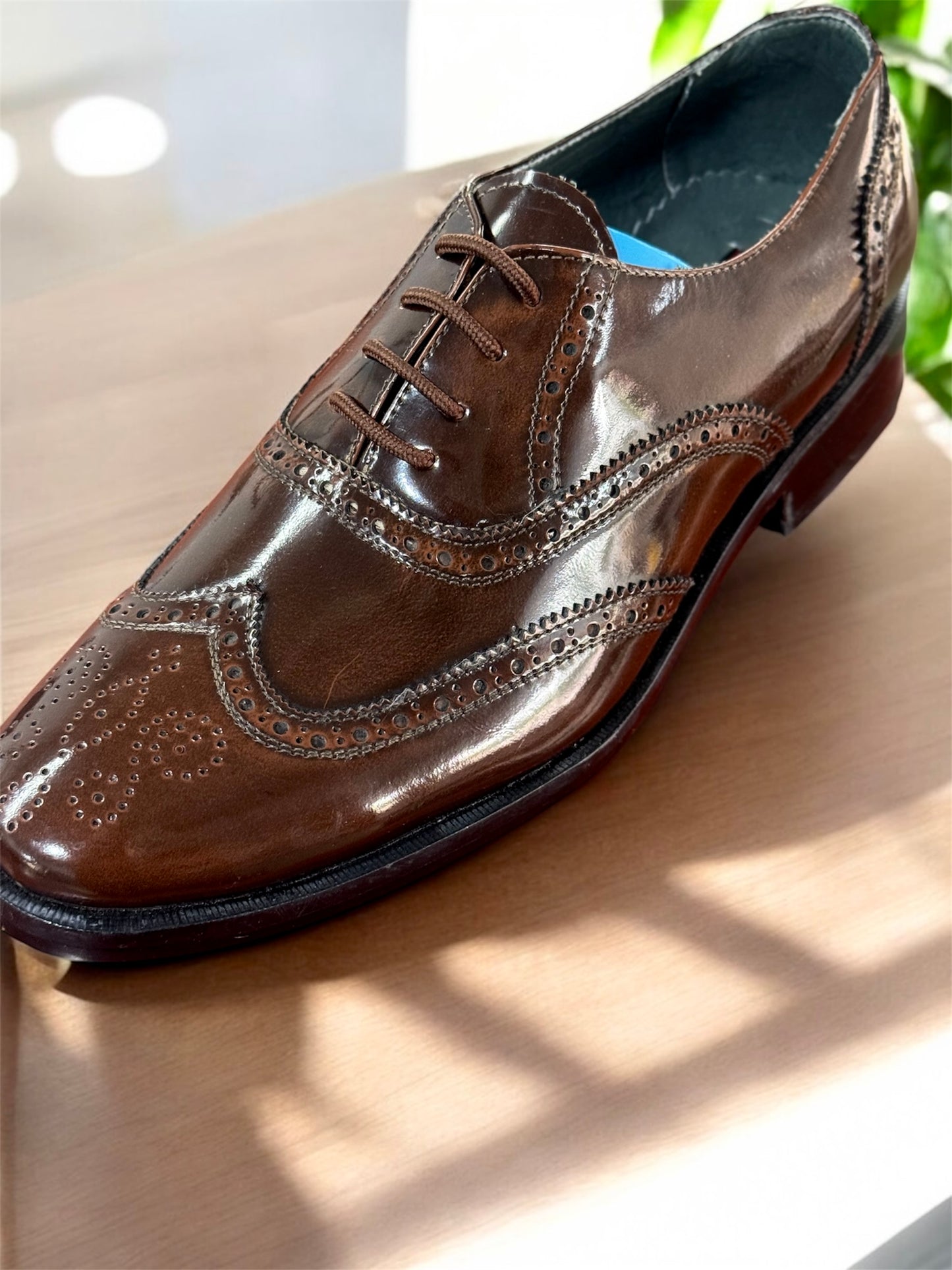 Zapato Oxford Brogue de Cuero Café Elegante para Hombre