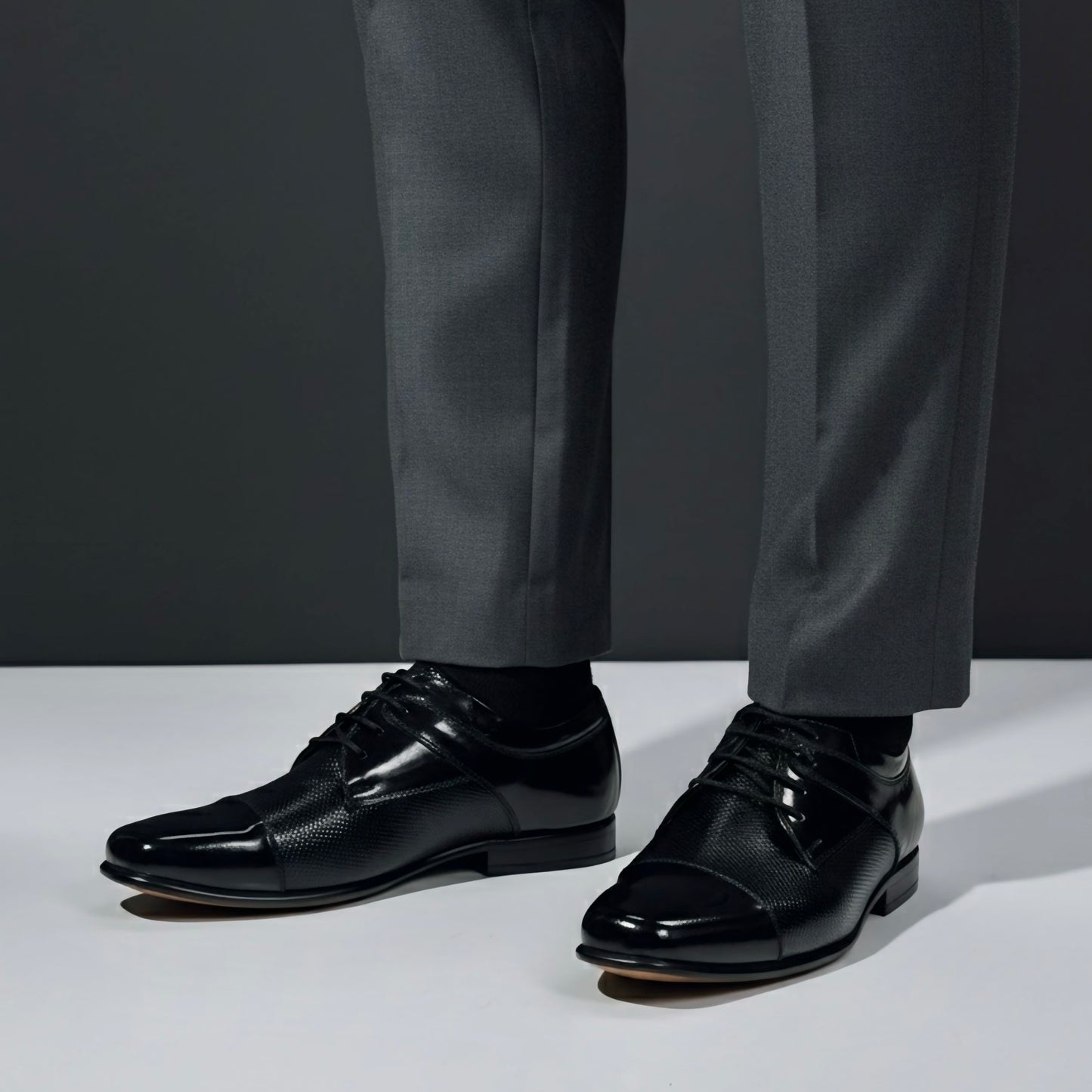 Zapatos de Vestir para Hombre – Diseño Texturizado con Acabado en Charol