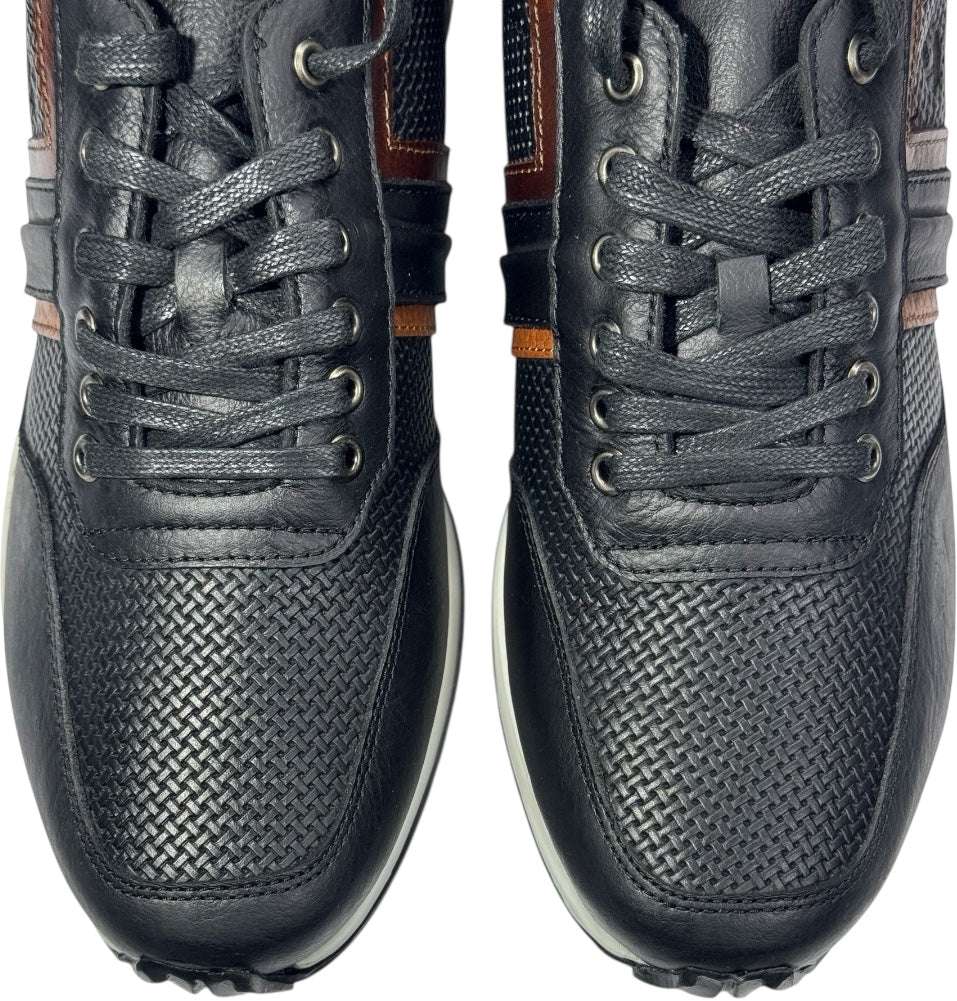 Tenis en Cuero 100% - Negro con combinación lateral Marrón