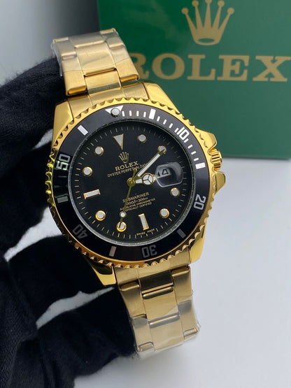 Rolex Submariner Dorado fondo Negro
